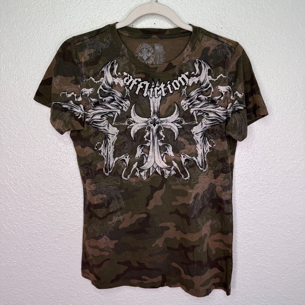 Affliction Shirt Women Small Cross Skull Tee Camo Y2K Grunge Tee Short Sleeve